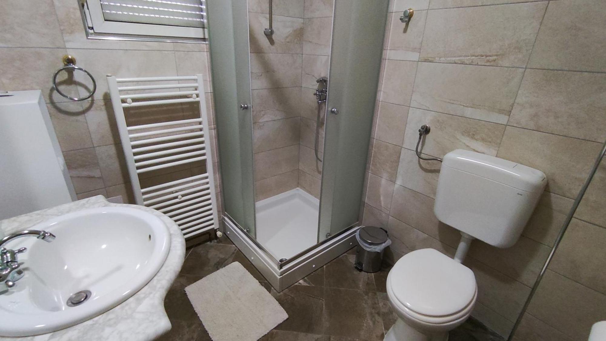 דירות קארלובץ House Bogovic מראה חיצוני תמונה