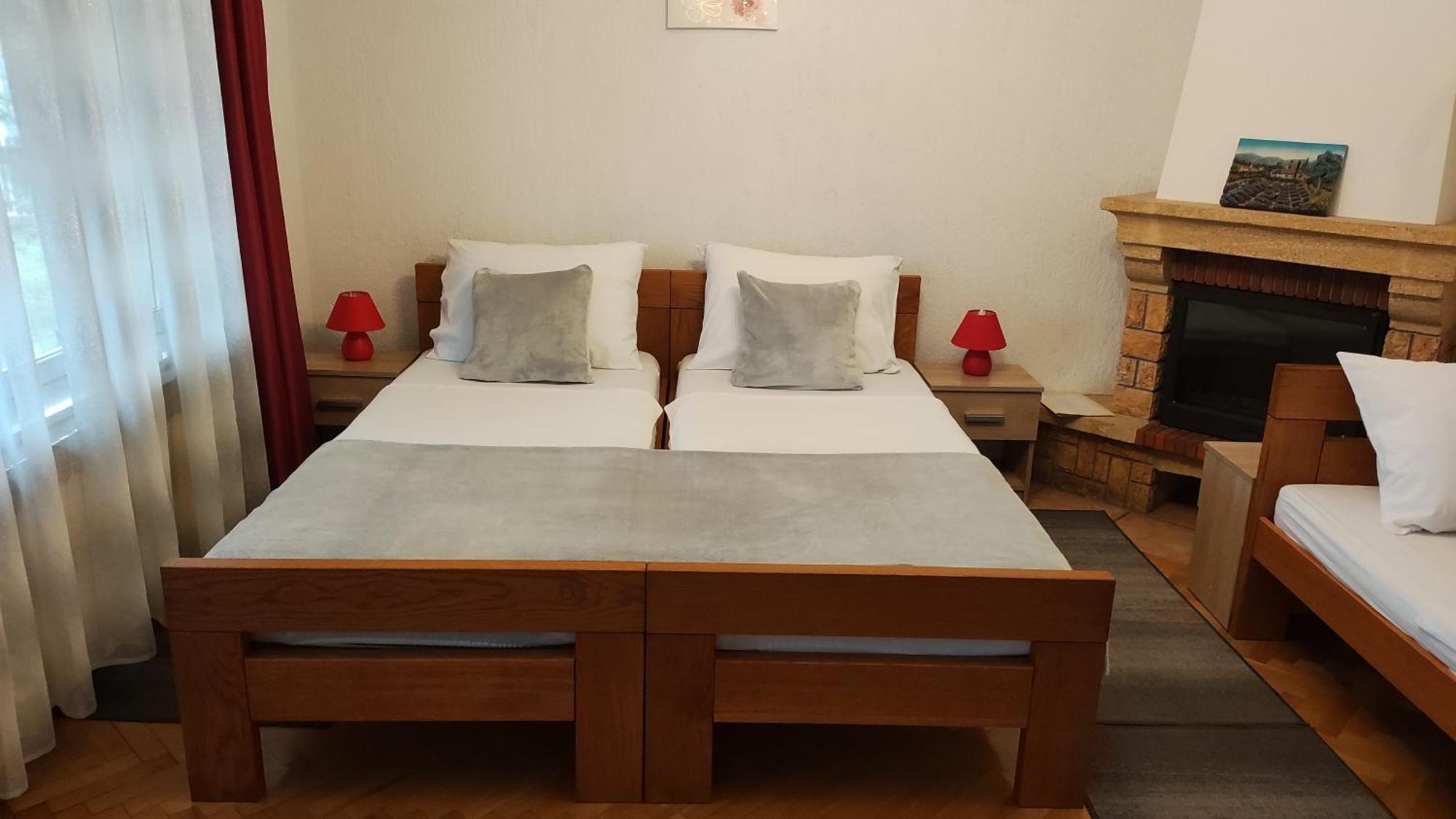 דירות קארלובץ House Bogovic מראה חיצוני תמונה