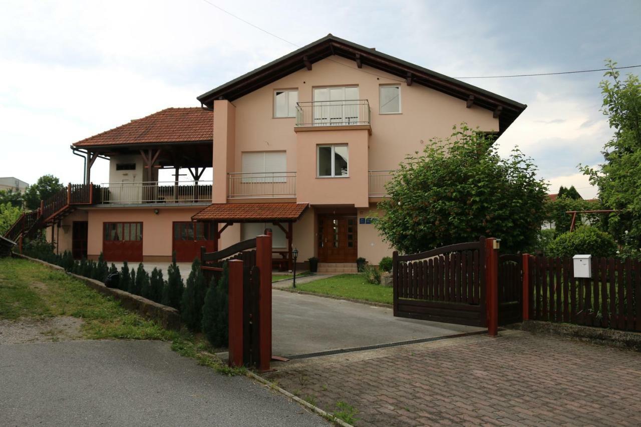 דירות קארלובץ House Bogovic מראה חיצוני תמונה